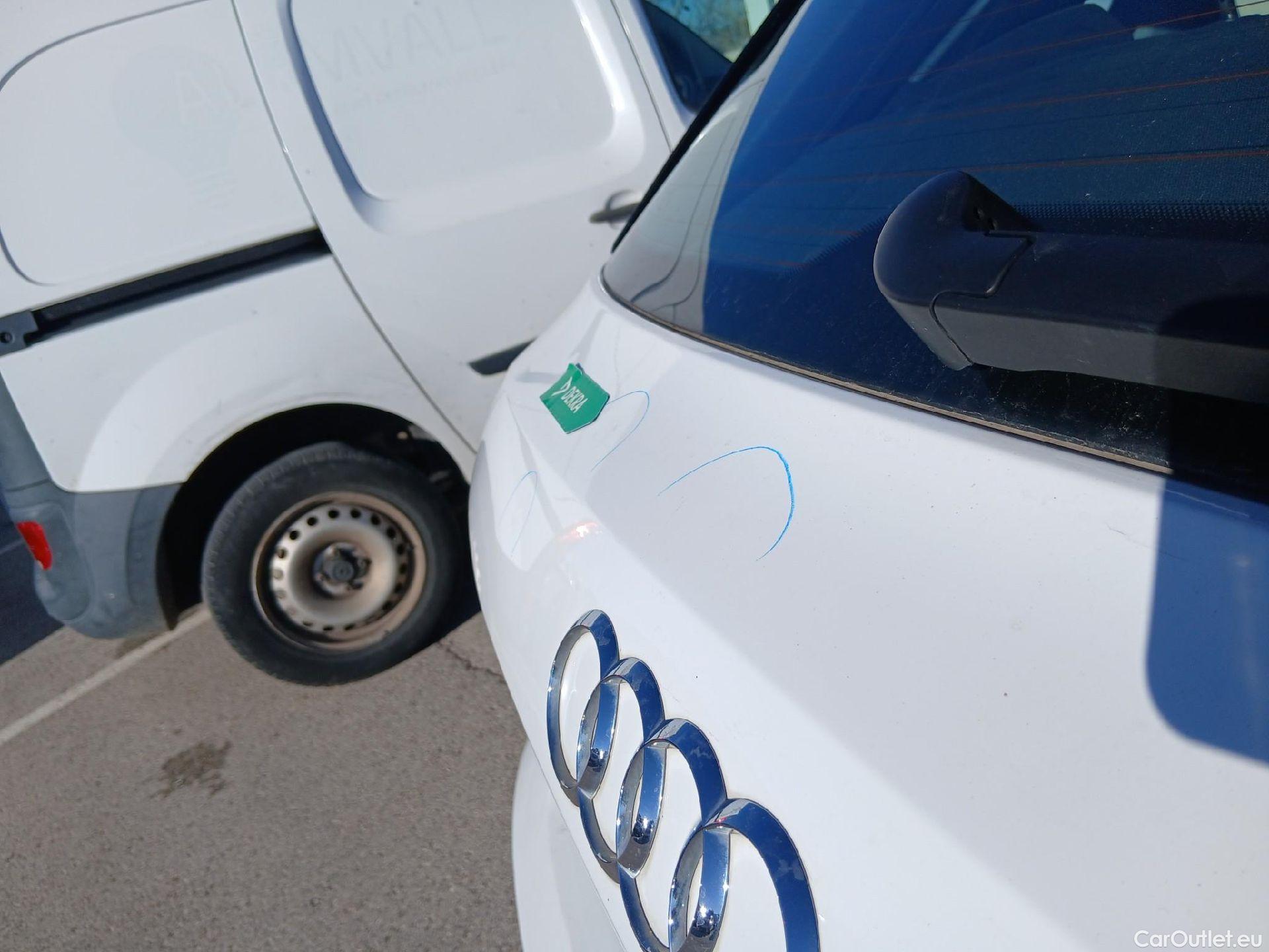  Audi  A3 AUDI  / 2020 / 5P / berlina con portón Sportback 30 TFSI 81kW (110CV) S tronic #24