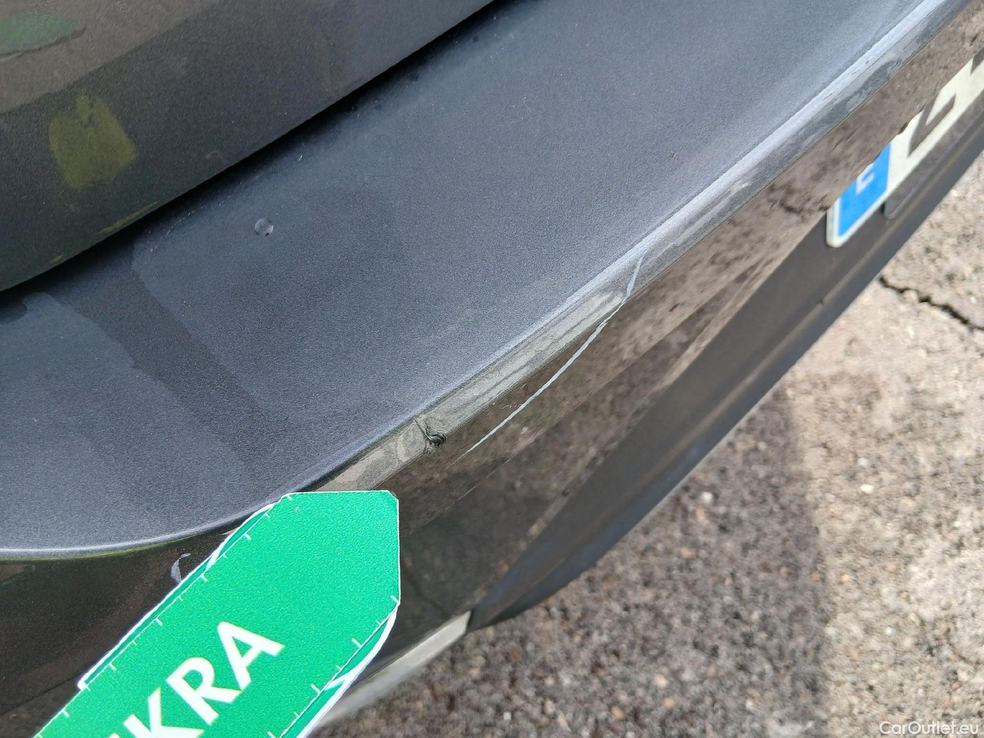  Volkswagen  T-ROC VOLKSWAGEN  / 2017 / 5P / todoterreno Advance 2.0 TDI 110kW (150CV) DSG (AC2) #14