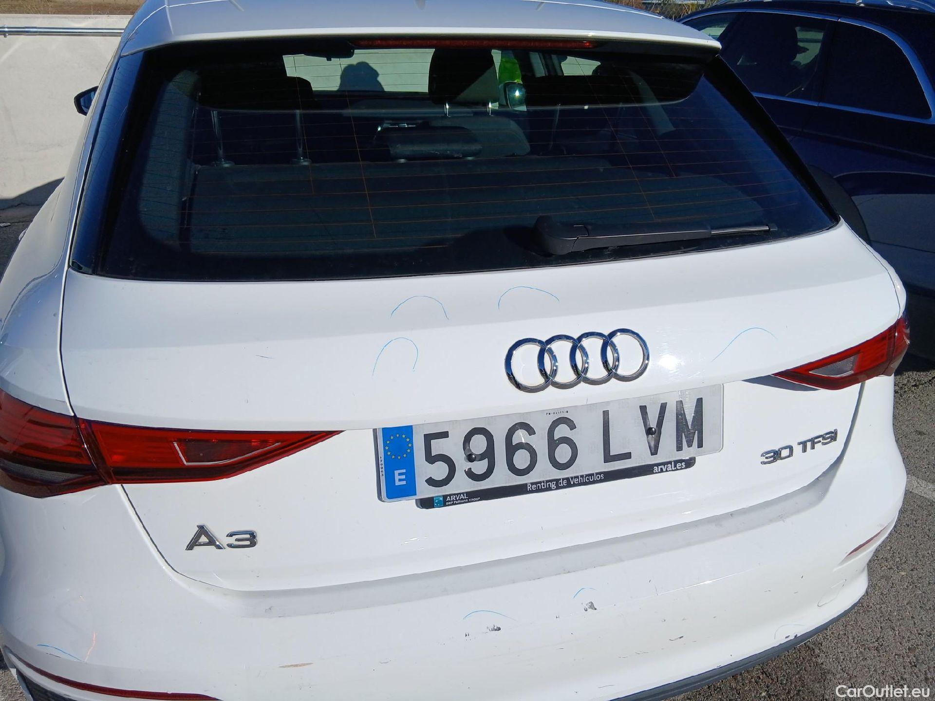  Audi  A3 AUDI  / 2020 / 5P / berlina con portón Sportback 30 TFSI 81kW (110CV) S tronic #23