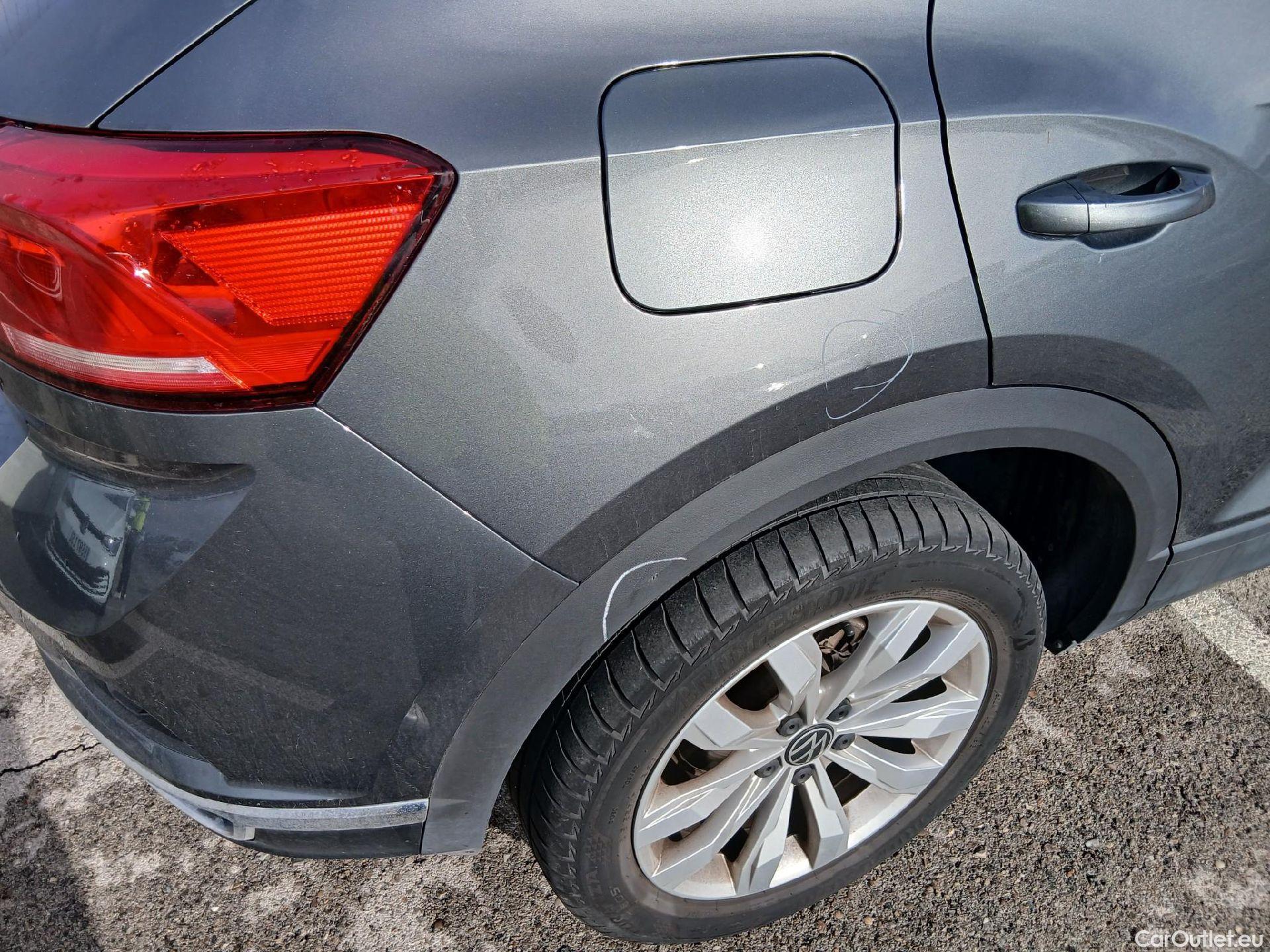  Volkswagen  T-ROC VOLKSWAGEN  / 2017 / 5P / todoterreno Advance 2.0 TDI 110kW (150CV) DSG (AC2) #22