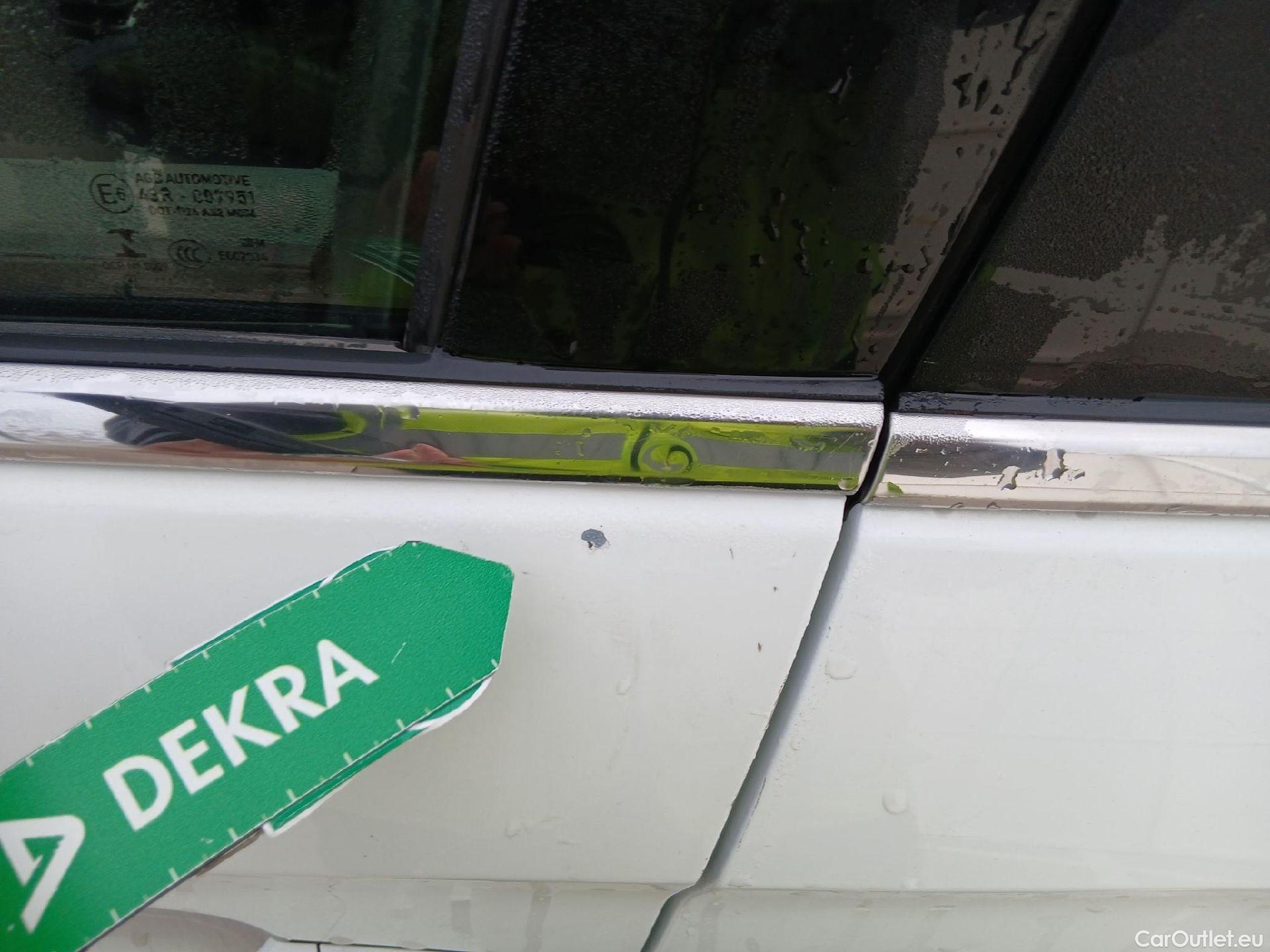  Opel  Corsa OPEL  1.2T XHL 74kW (100CV) Elegance #27