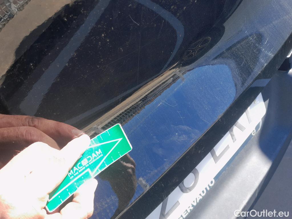  Volvo  XC 40 VOLVO XC40 / 2017 / 5P / todoterreno 1.5 T3 Momentum Pro #2