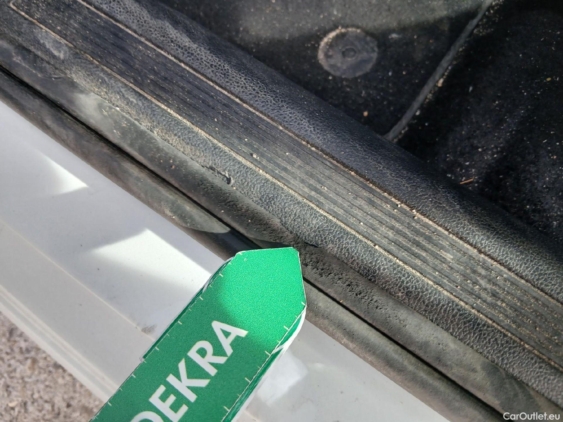  Volkswagen  Polo VOLKSWAGEN  / 2017 / 5P / berlina con portón Advance 1.0 TSI 70kW (95CV) #1