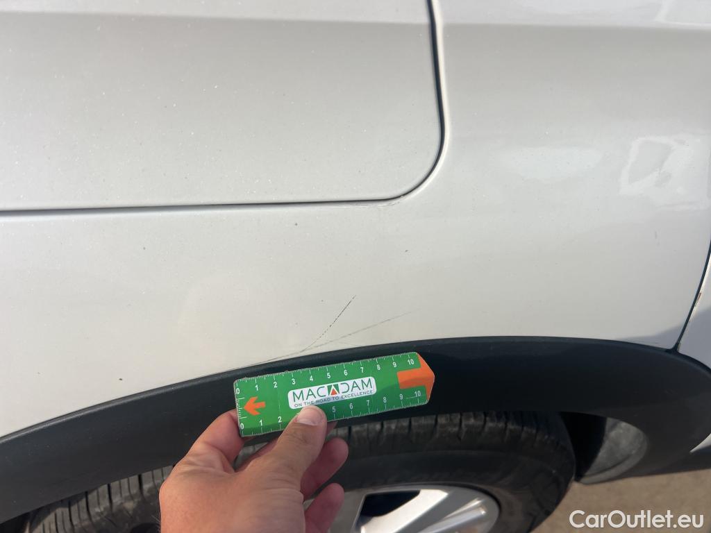  Peugeot  3008 PEUGEOT  / 2020 / 5P / todoterreno 1.5 BlueHDi 96kW (130CV) S&S Active Pack (AC4) #8