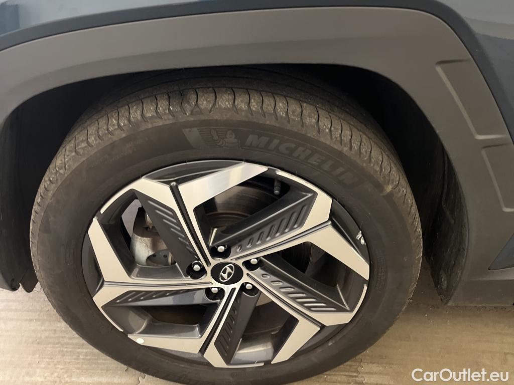  Hyundai  Tucson HYUNDAI  / 2020 / 5P / todoterreno 1.6 TGDI 169kW HEV Tecno Sky Auto #29