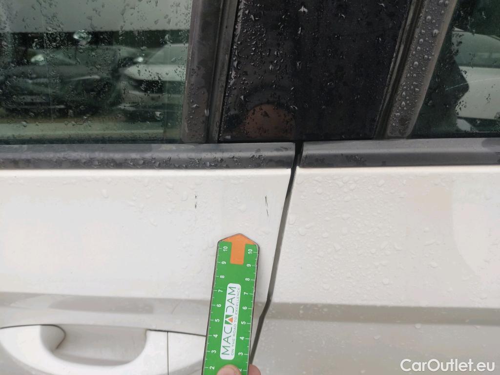  Skoda  Fabia SKODA  / 2018 / 5P / berlina con portón 1.0 TSI 81kW (110cv) Ambition Plus (CX) #14