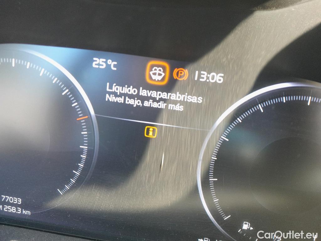  Volvo  XC 40 VOLVO XC40 / 2017 / 5P / todoterreno 1.5 T3 Momentum Pro #34