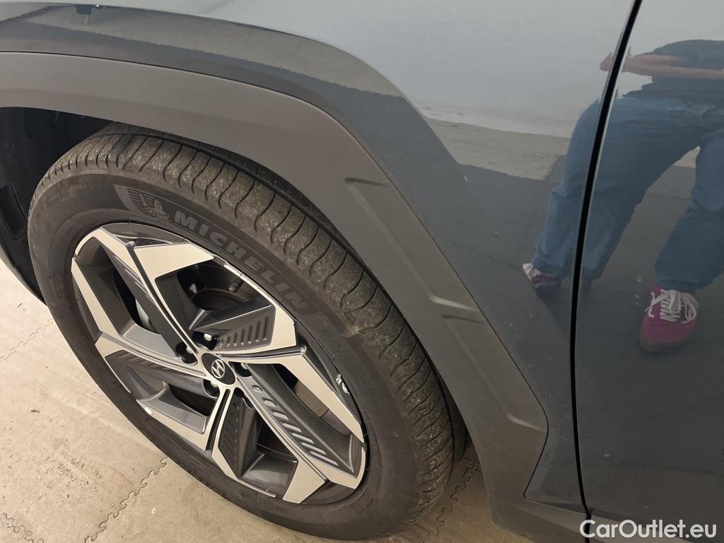  Hyundai  Tucson HYUNDAI  / 2020 / 5P / todoterreno 1.6 TGDI 169kW HEV Tecno Sky Auto #25