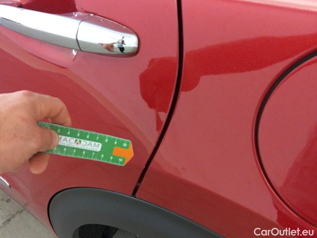  KIA  Niro KIA  / 2019 / 5P / crossover 1.6 GDi PHEV 104kW (141CV) Drive #8