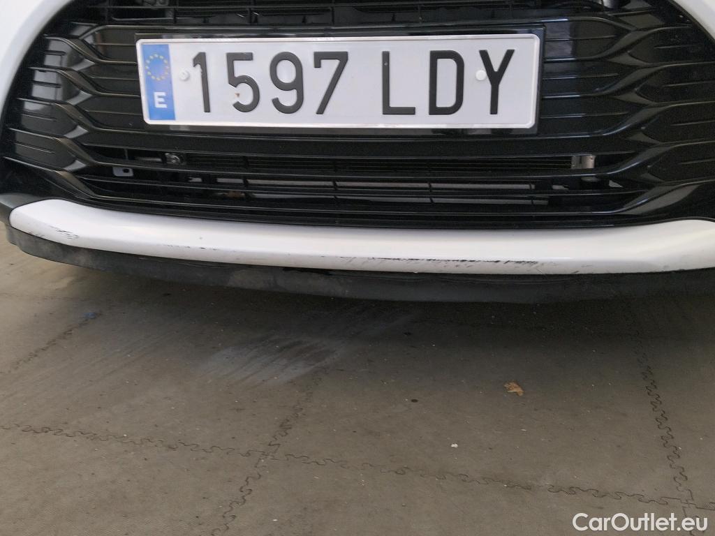  Toyota  Yaris TOYOTA  / 2017 / 5P / berlina con portón 1.5 100H Active #11