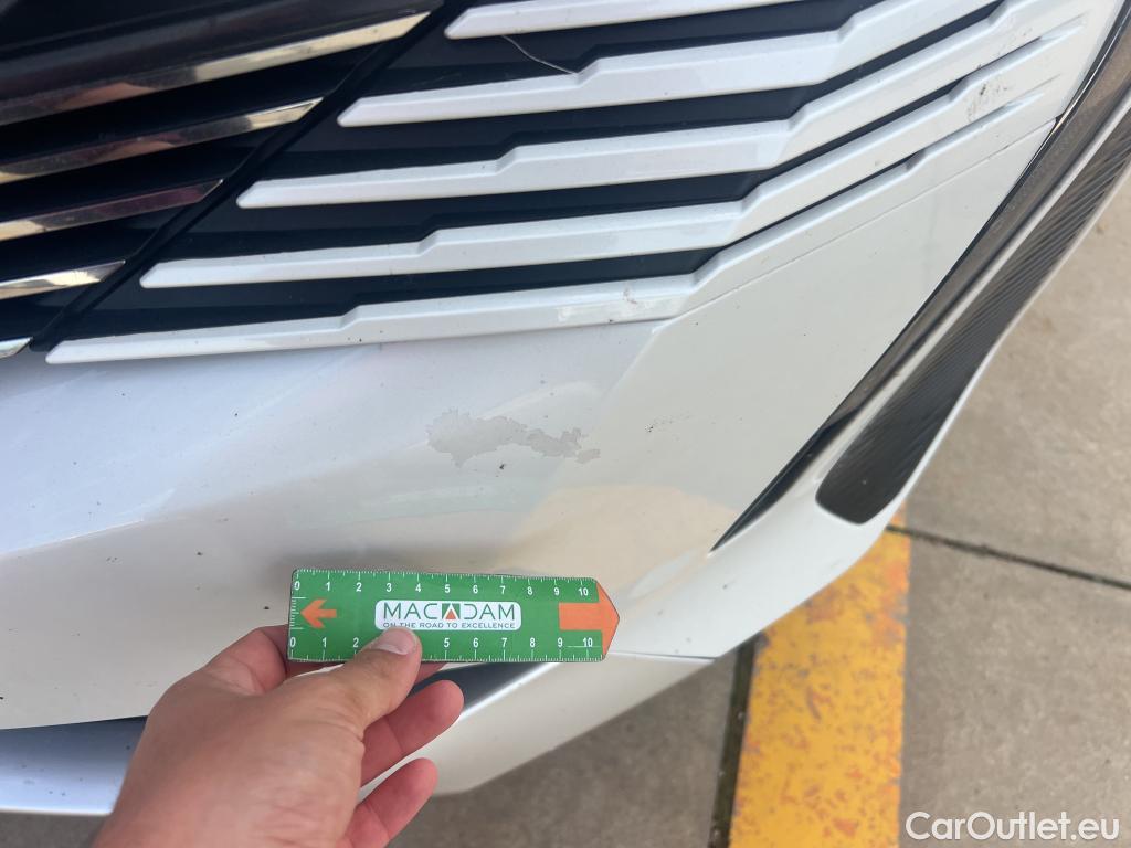  Peugeot  3008 PEUGEOT  / 2020 / 5P / todoterreno 1.5 BlueHDi 96kW (130CV) S&S Active Pack (AC4) #20