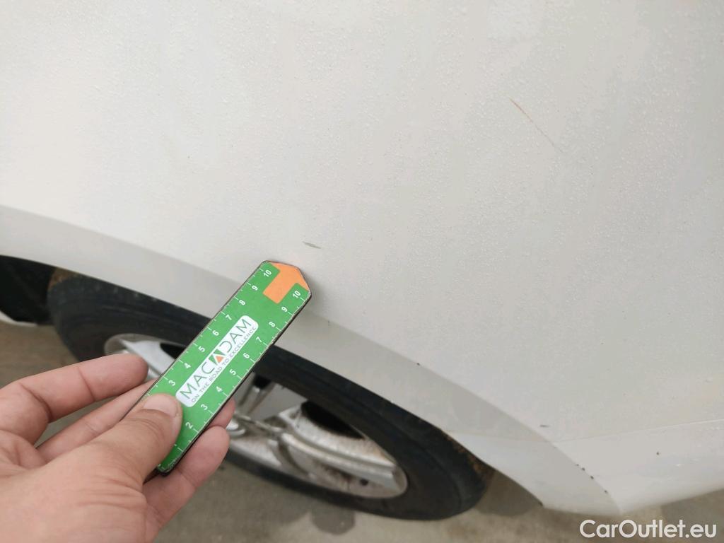  Skoda  Fabia SKODA  / 2018 / 5P / berlina con portón 1.0 TSI 81kW (110cv) Ambition Plus (CX) #8