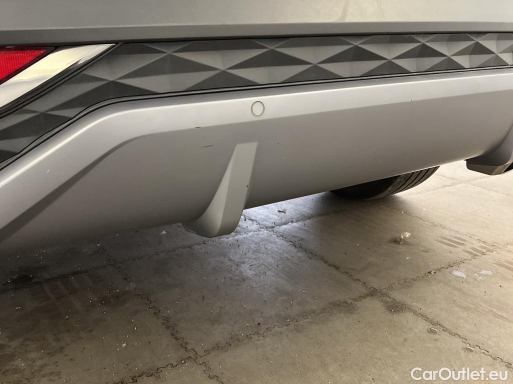  Hyundai  Tucson HYUNDAI  / 2020 / 5P / todoterreno 1.6 TGDI 169kW HEV Tecno Sky Auto #35