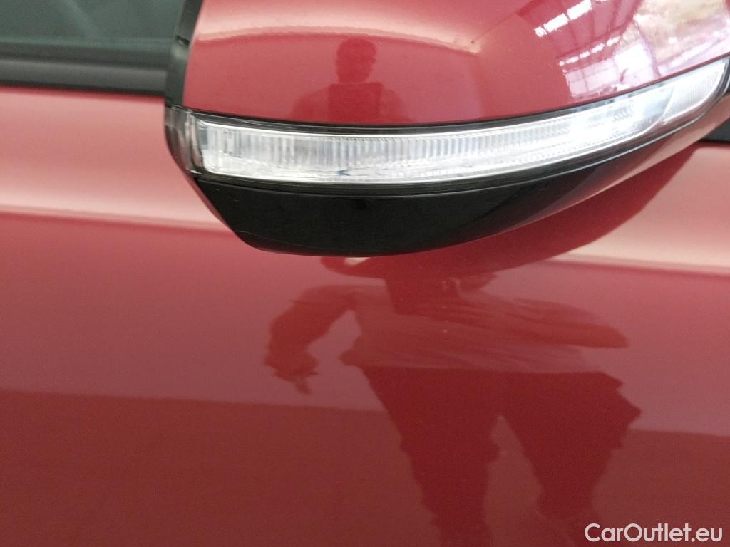  KIA  Niro KIA  / 2019 / 5P / crossover 1.6 GDi PHEV 104kW (141CV) Drive #11