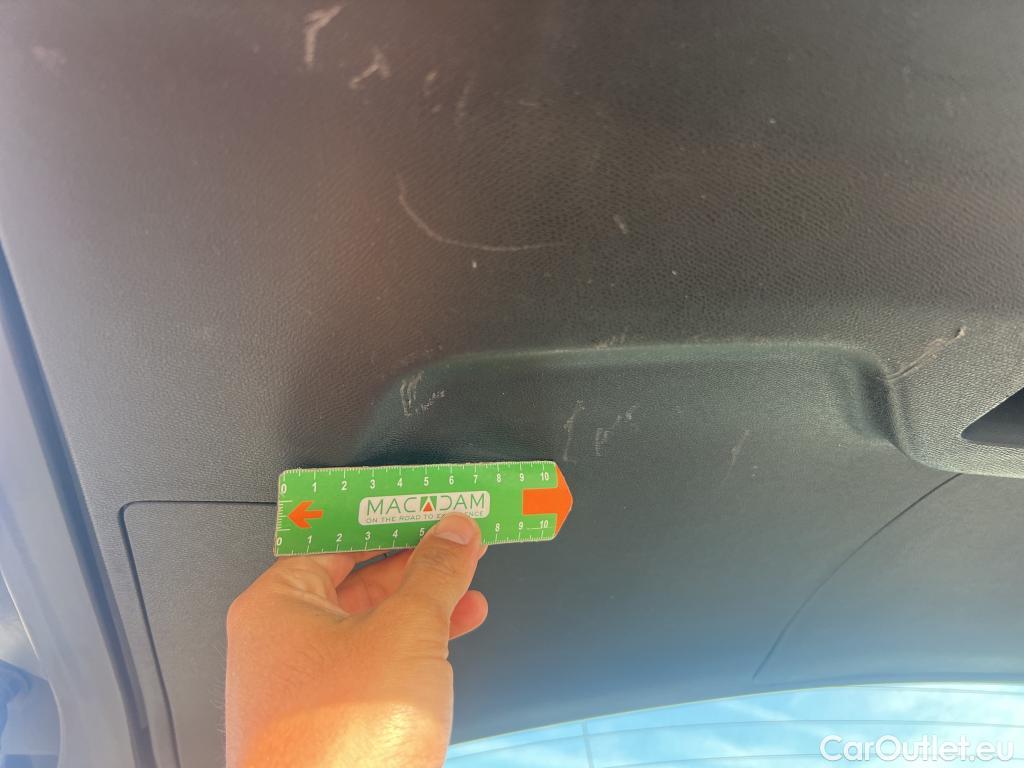  Peugeot  3008 PEUGEOT  / 2020 / 5P / todoterreno 1.5 BlueHDi 96kW (130CV) S&S Active Pack (AC4) #14