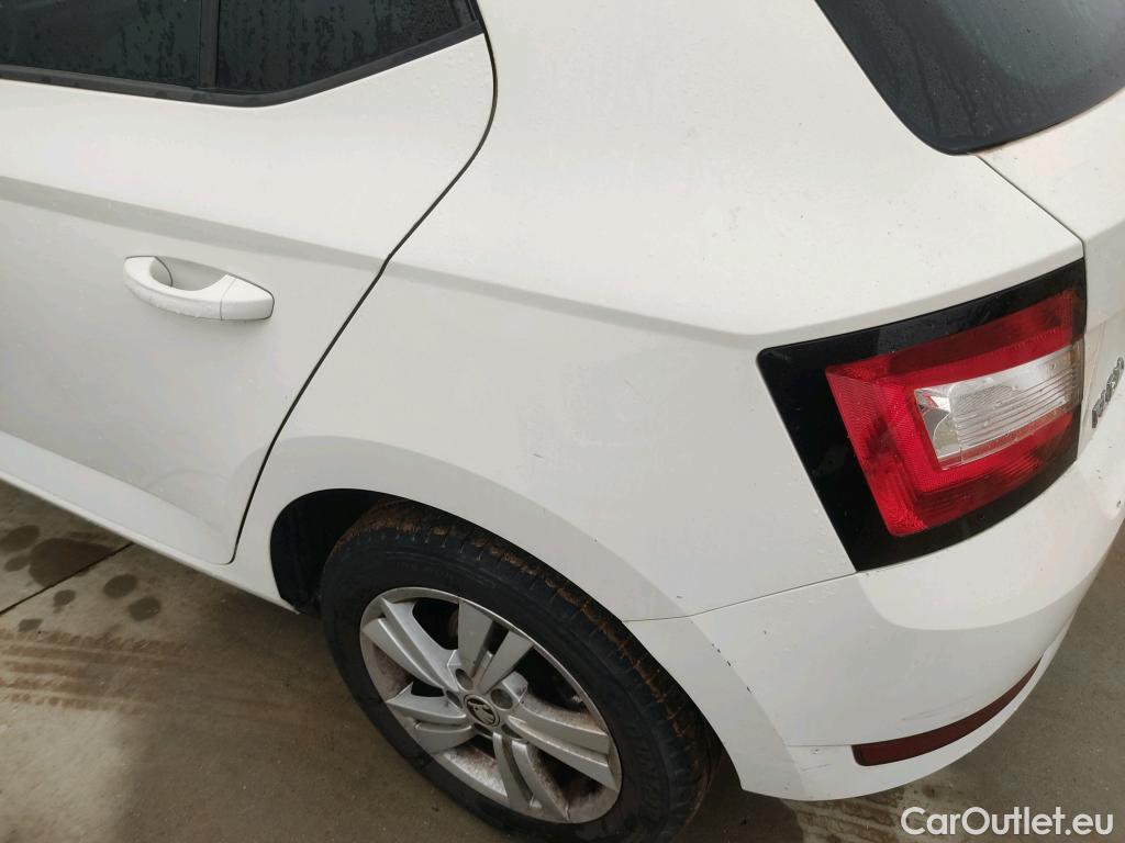  Skoda  Fabia SKODA  / 2018 / 5P / berlina con portón 1.0 TSI 81kW (110cv) Ambition Plus (CX) #7