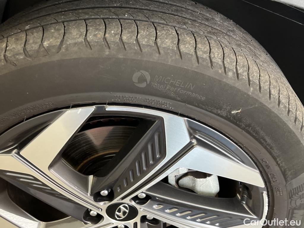  Hyundai  Tucson HYUNDAI  / 2020 / 5P / todoterreno 1.6 TGDI 169kW HEV Tecno Sky Auto #7