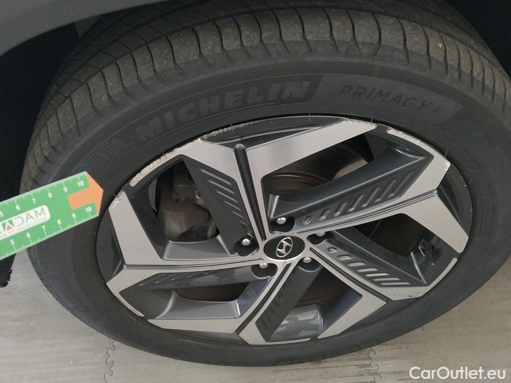  Hyundai  Tucson HYUNDAI  / 2020 / 5P / todoterreno 1.6 TGDI PHEV 195kW Style Auto 4x4 #2