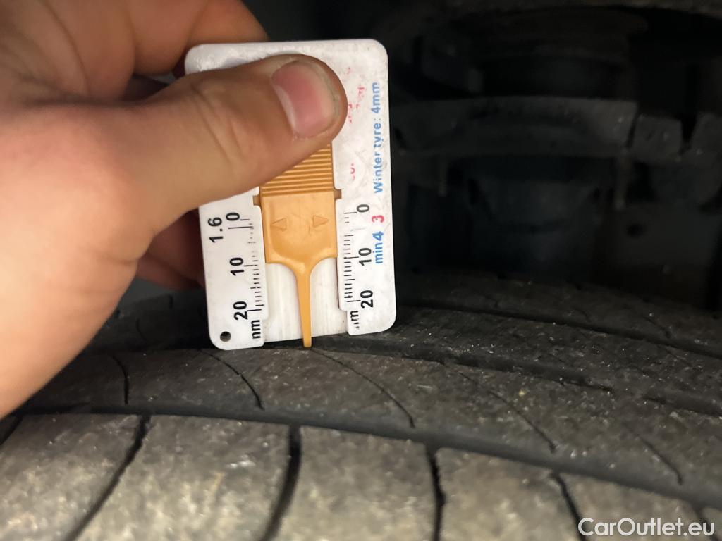  Hyundai  Tucson HYUNDAI  / 2020 / 5P / todoterreno 1.6 TGDI 169kW HEV Tecno Sky Auto #6