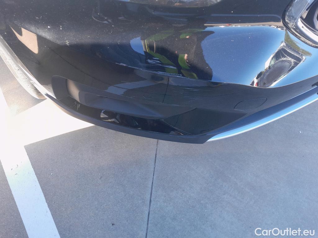  Volvo  XC 40 VOLVO XC40 / 2017 / 5P / todoterreno 1.5 T3 Momentum Pro #27