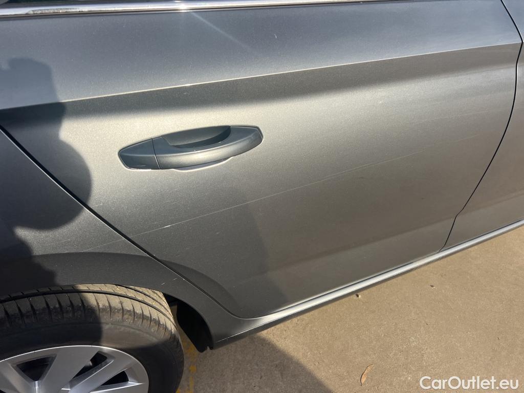  Skoda  Scala SKODA  / 2019 / 5P / berlina con portón 1.0 TSI 81KW (110 CV) Ambition #9