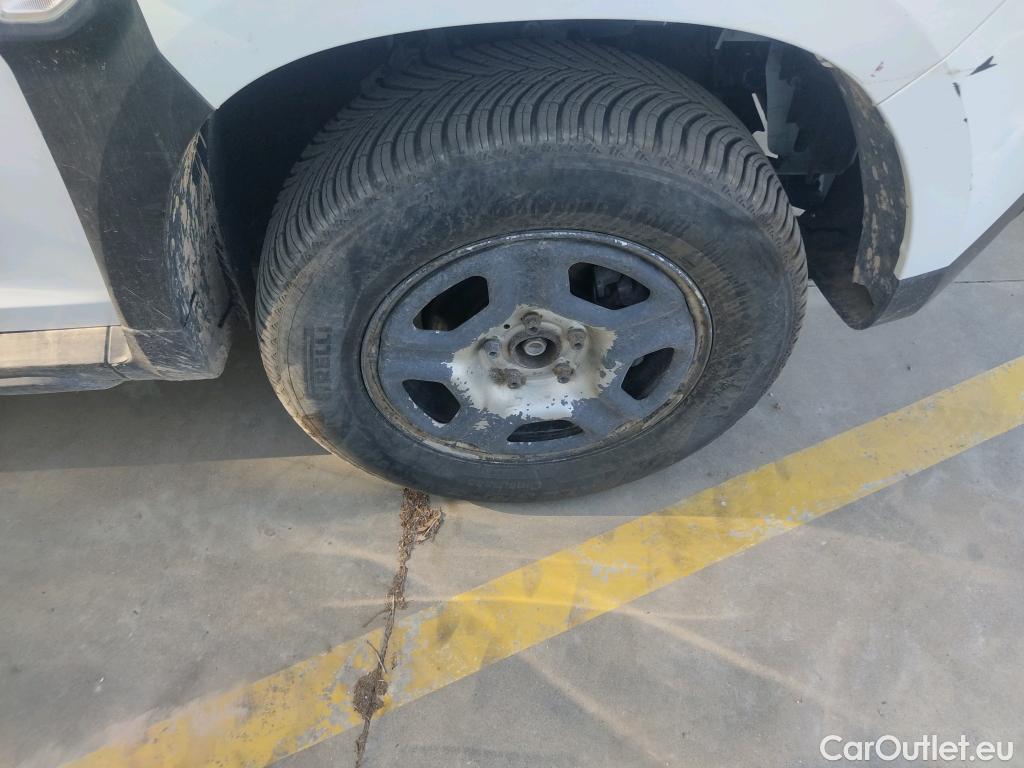  Dacia  Duster  II Comfort 4WD 1.6 SCe 115CV MT6 E6 #21