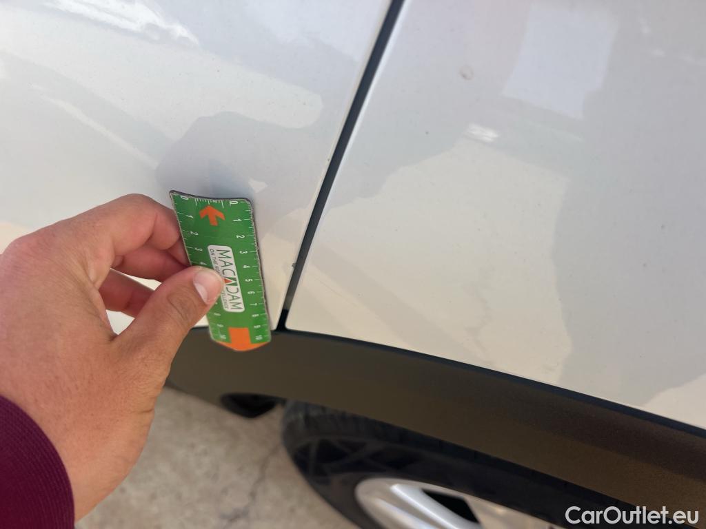  Peugeot  3008 PEUGEOT  / 2020 / 5P / todoterreno 1.5 BlueHDi 96kW (130CV) S&S Active Pack (AC4) #30