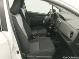  Toyota  Yaris TOYOTA  / 2017 / 5P / berlina con portón 1.5 100H Active #6