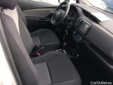  Toyota  Yaris TOYOTA  / 2017 / 5P / berlina con portón 1.5 100H Active #6