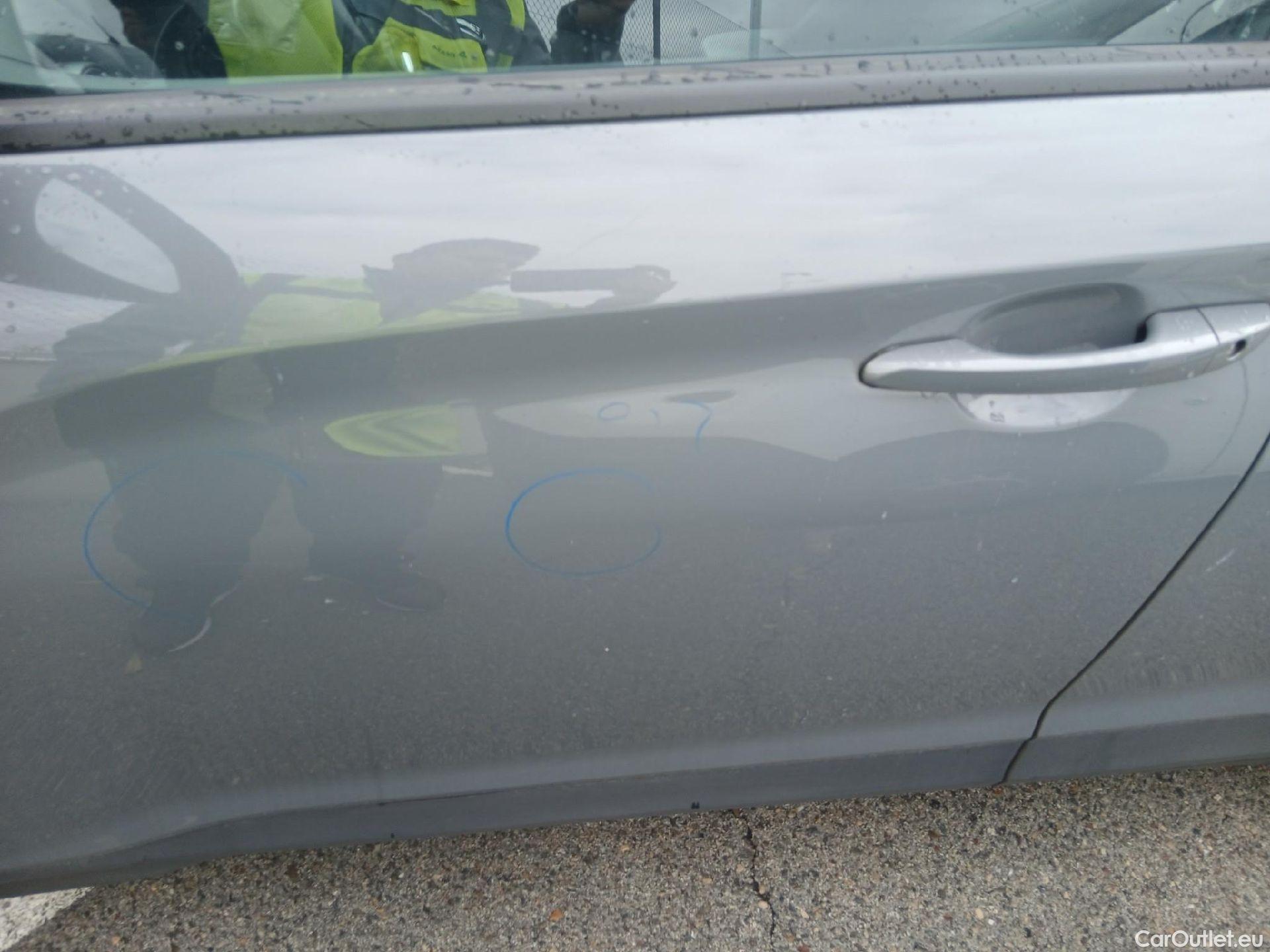  Hyundai  Konna HYUNDAI Kona / 2020 / 5P / todoterreno 1.0 TGDI 48V Maxx 4X2 #36