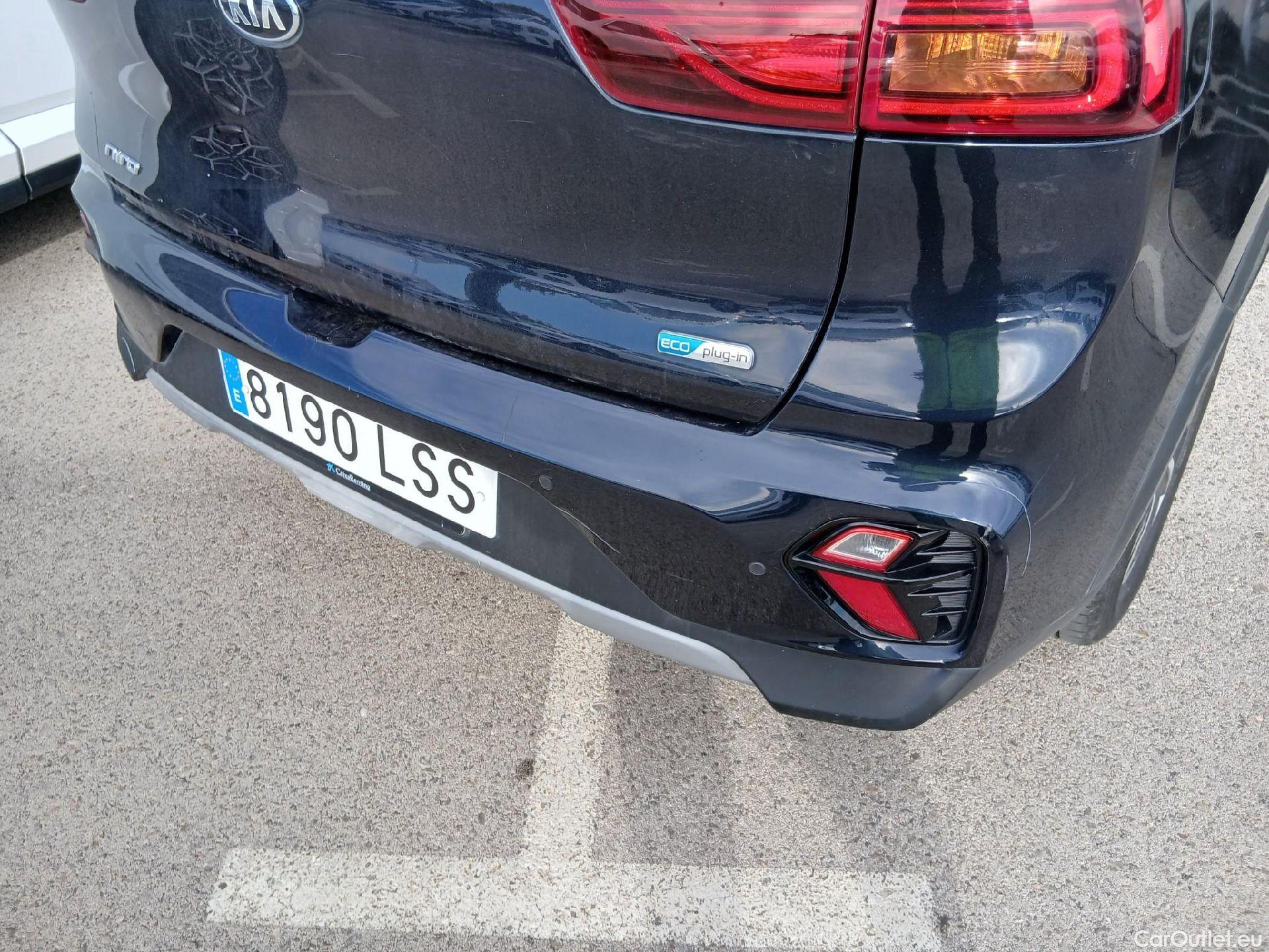  KIA  Niro KIA  1.6 GDi PHEV 104kW (141CV) Drive (AC) #38