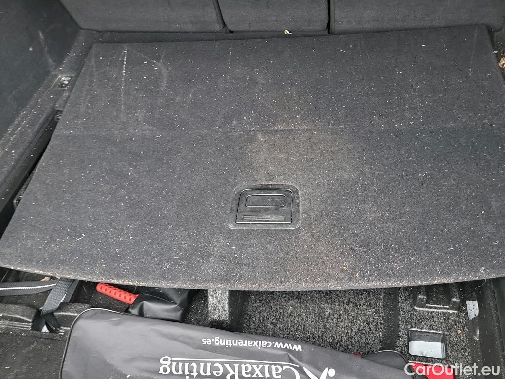  Audi  Q5 AUDI  / 2020 / 5P / todoterreno Advanced 35 TDI 120kW S tronic (AC4) #38