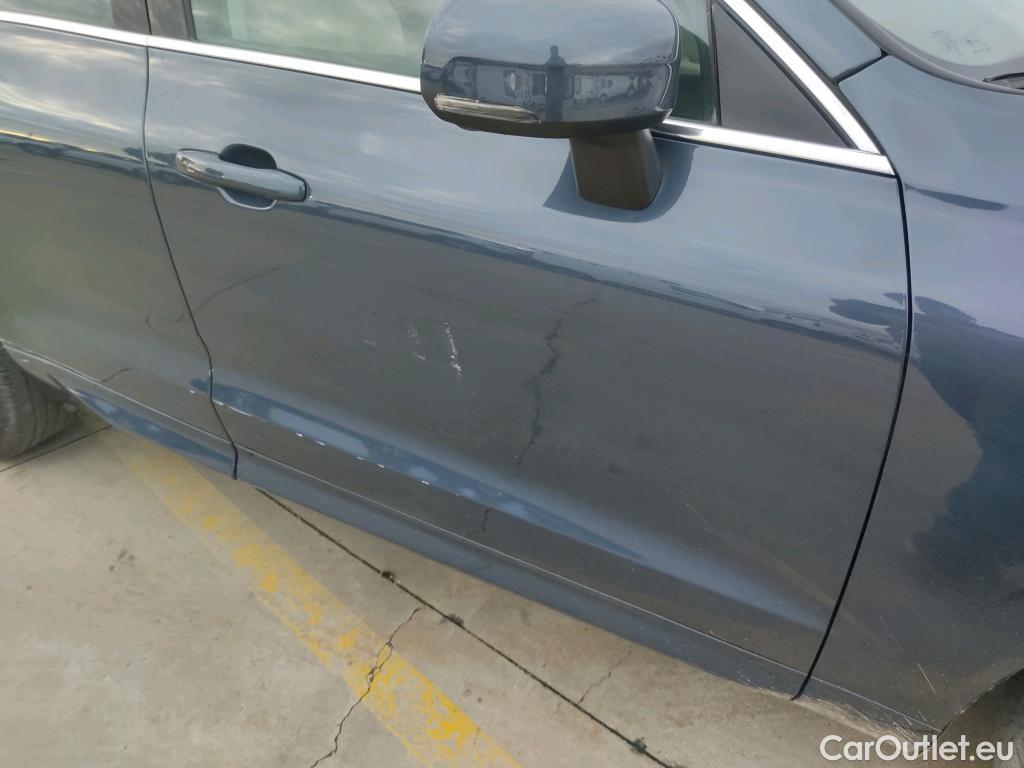  Volvo  XC60 VOLVO  / 2017 / 5P / todoterreno 2.0 B4 D Momentum Pro Auto #9