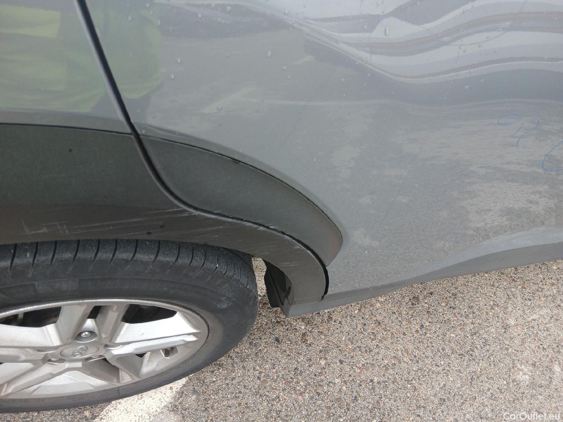  Hyundai  Konna HYUNDAI Kona / 2020 / 5P / todoterreno 1.0 TGDI 48V Maxx 4X2 #44