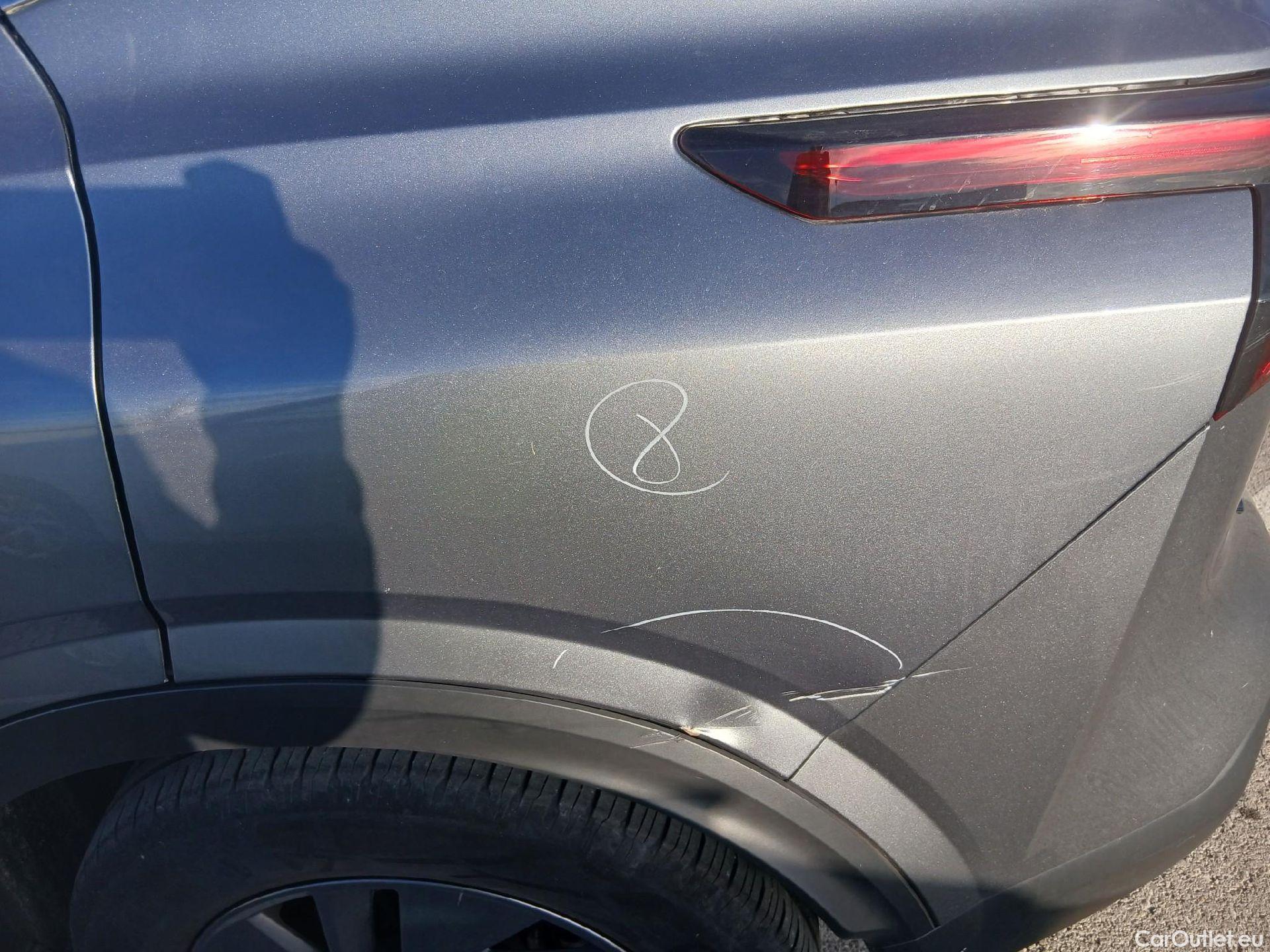  Nissan  Qashqai NISSAN  / 2021 / 5P / todoterreno DIG-T 116kW (158CV) mHEV Xtronic Acenta (AC4) #17