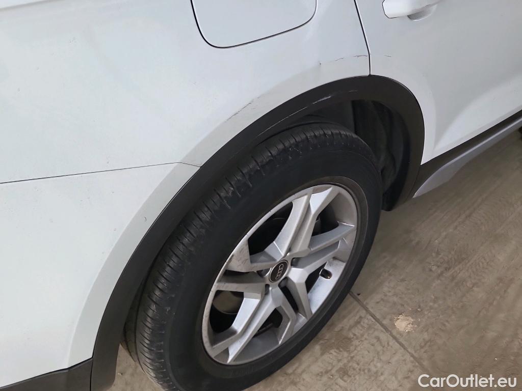  Audi  Q5 AUDI  / 2020 / 5P / todoterreno Advanced 35 TDI 120kW S tronic (AC4) #32