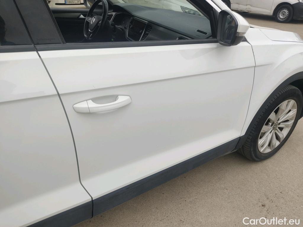  Volkswagen  T-ROC VOLKSWAGEN  / 2017 / 5P / todoterreno Advance 2.0 TDI 85kW (115CV) #22
