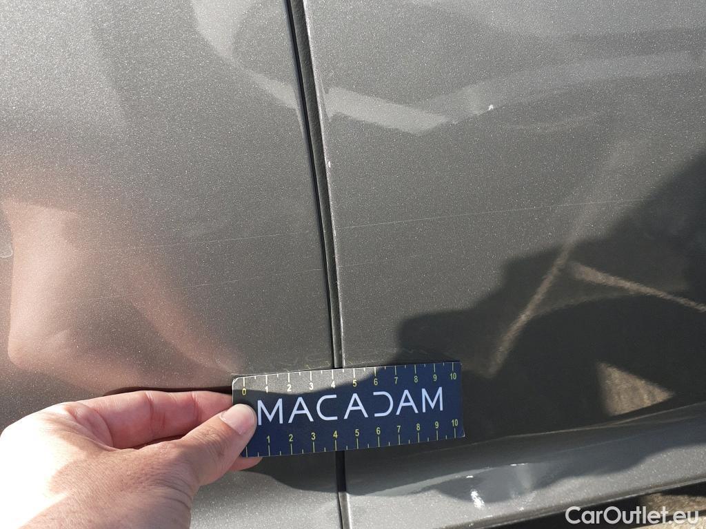  KIA  Niro KIA  / 2022 / 5P / crossover 1.6 GDi HEV 104kW (141CV) Drive #4