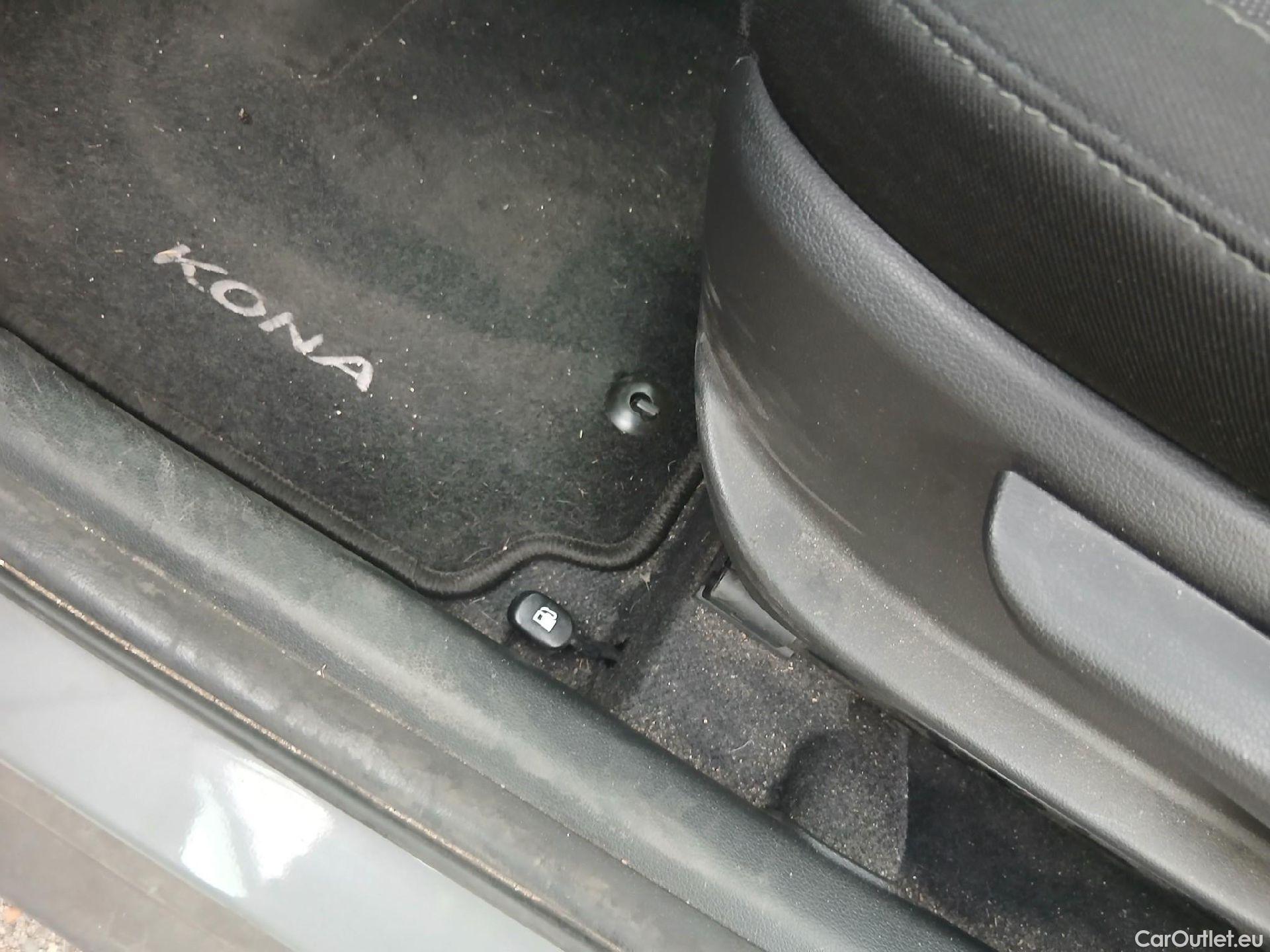  Hyundai  Konna HYUNDAI Kona / 2020 / 5P / todoterreno 1.0 TGDI 48V Maxx 4X2 #2