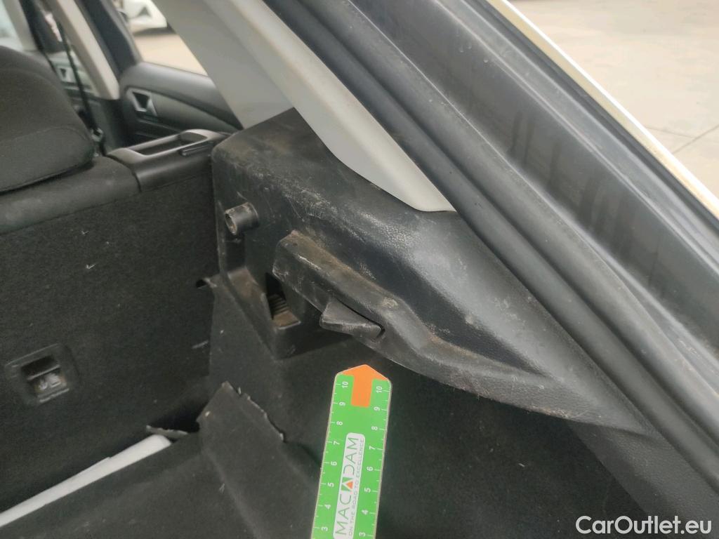  Volkswagen  T-ROC  Advance 2.0 TDI 150CV AT7 E6d #20