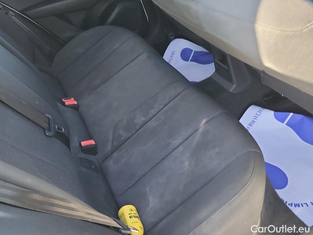  Audi  Q2 AUDI  / 2020 / 5P / todoterreno Advanced 35 TFSI 110kW (150CV) S tronic (AC) #15