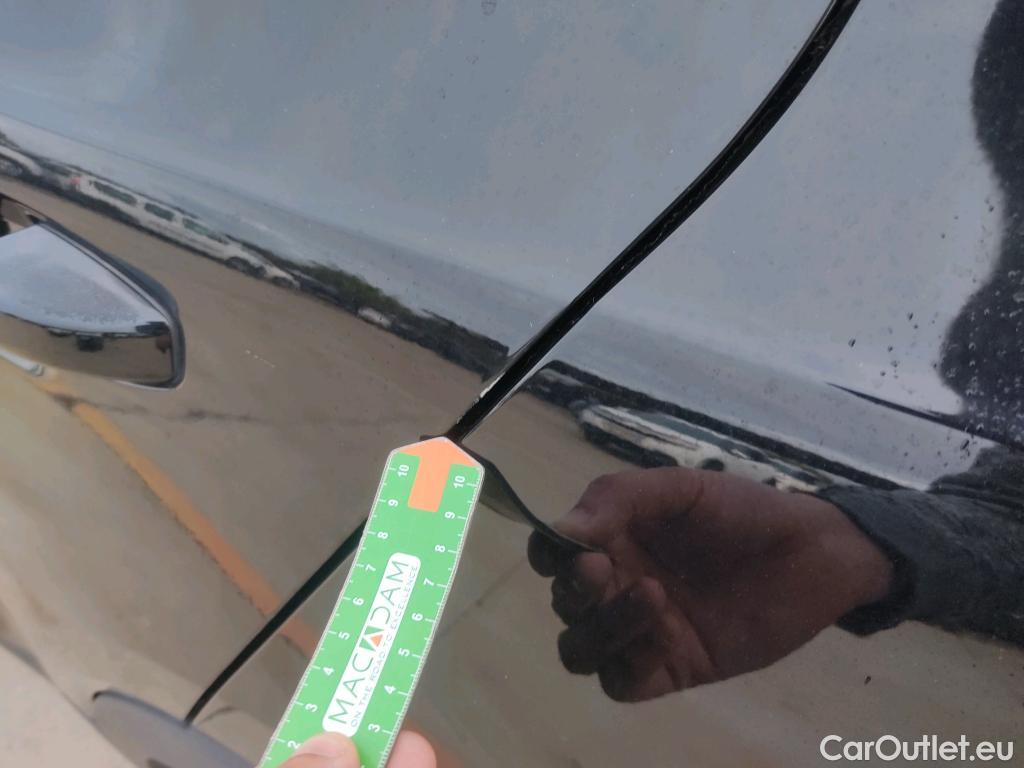  Volvo  XC 40 VOLVO XC40 / 2017 / 5P / todoterreno 1.5 T2 Momentum Core #2