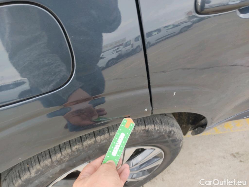  Volvo  XC60 VOLVO  / 2017 / 5P / todoterreno 2.0 B4 D Momentum Pro Auto #8