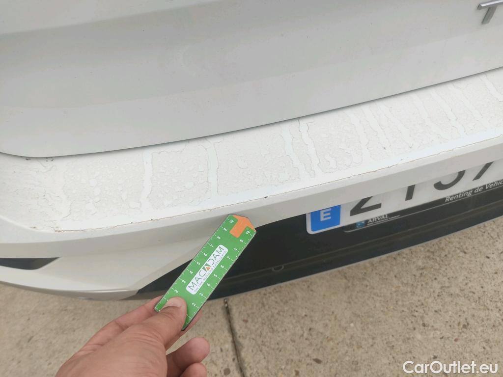  Volkswagen  T-ROC VOLKSWAGEN  / 2017 / 5P / todoterreno Advance 2.0 TDI 85kW (115CV) #26