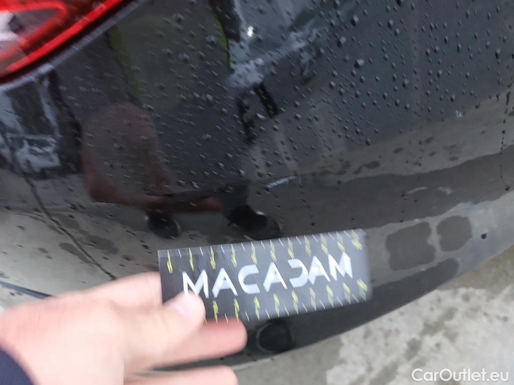  Mercedes  CLA-Klasse MERCEDES-BENZ CLA / 2019 / 4P / coupé CLA 200 D DCT #19