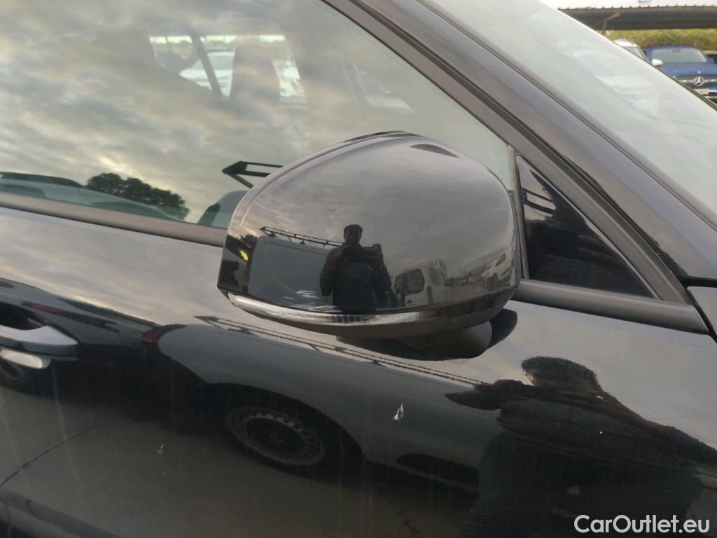  Volvo  XC 40 VOLVO XC40 / 2017 / 5P / todoterreno 1.5 T2 Momentum Core #19