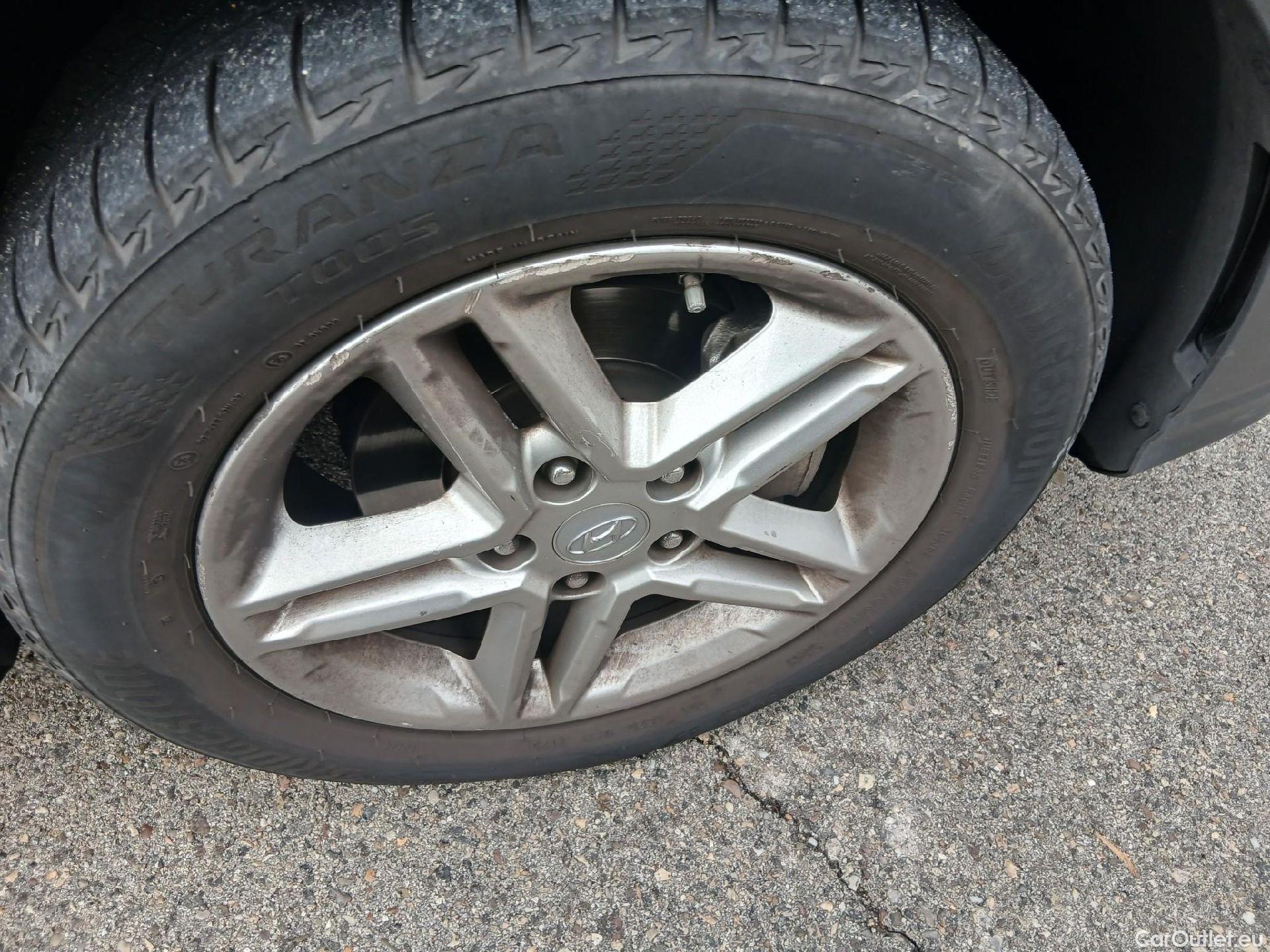  Hyundai  Konna HYUNDAI Kona / 2020 / 5P / todoterreno 1.0 TGDI 48V Maxx 4X2 #51