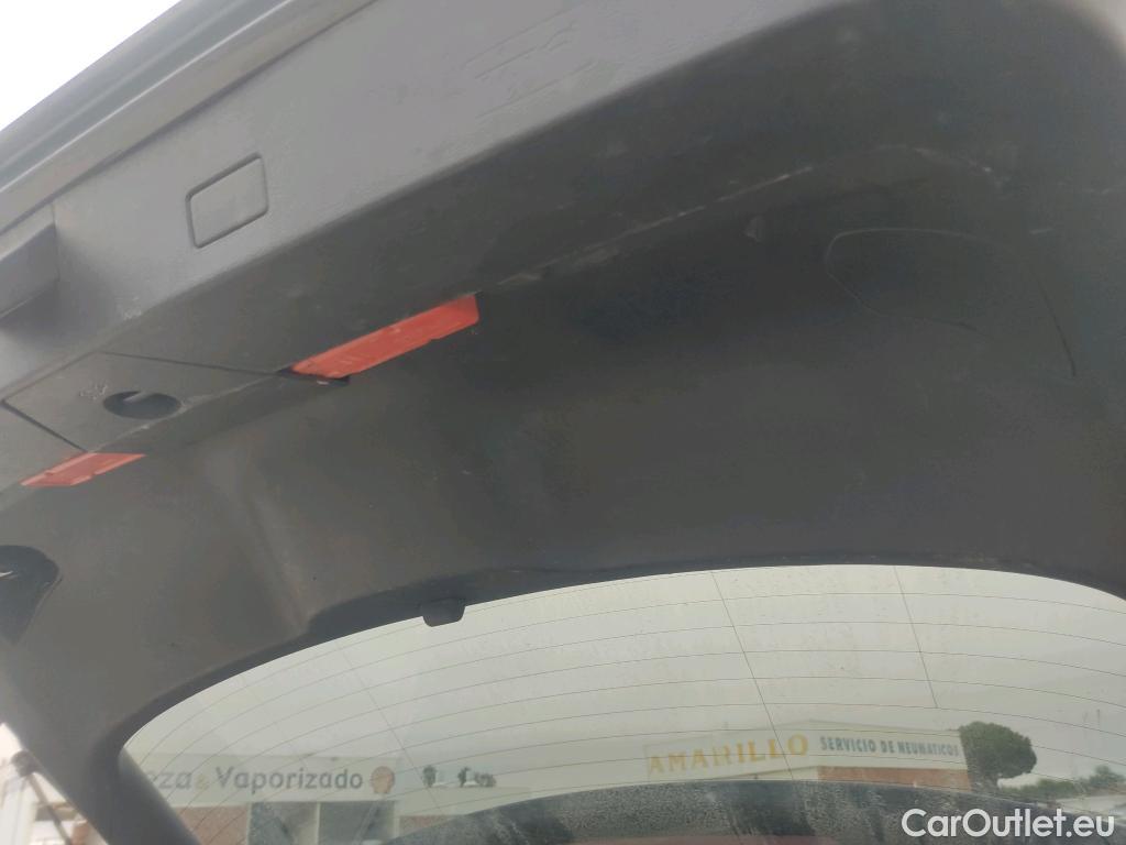  Volkswagen  T-ROC  Advance 2.0 TDI 150CV AT7 E6d #17