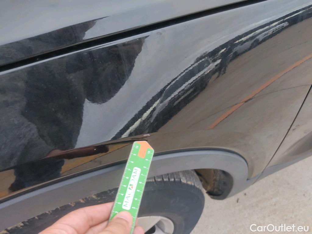  Volvo  XC 40 VOLVO XC40 / 2017 / 5P / todoterreno 1.5 T2 Momentum Core #28