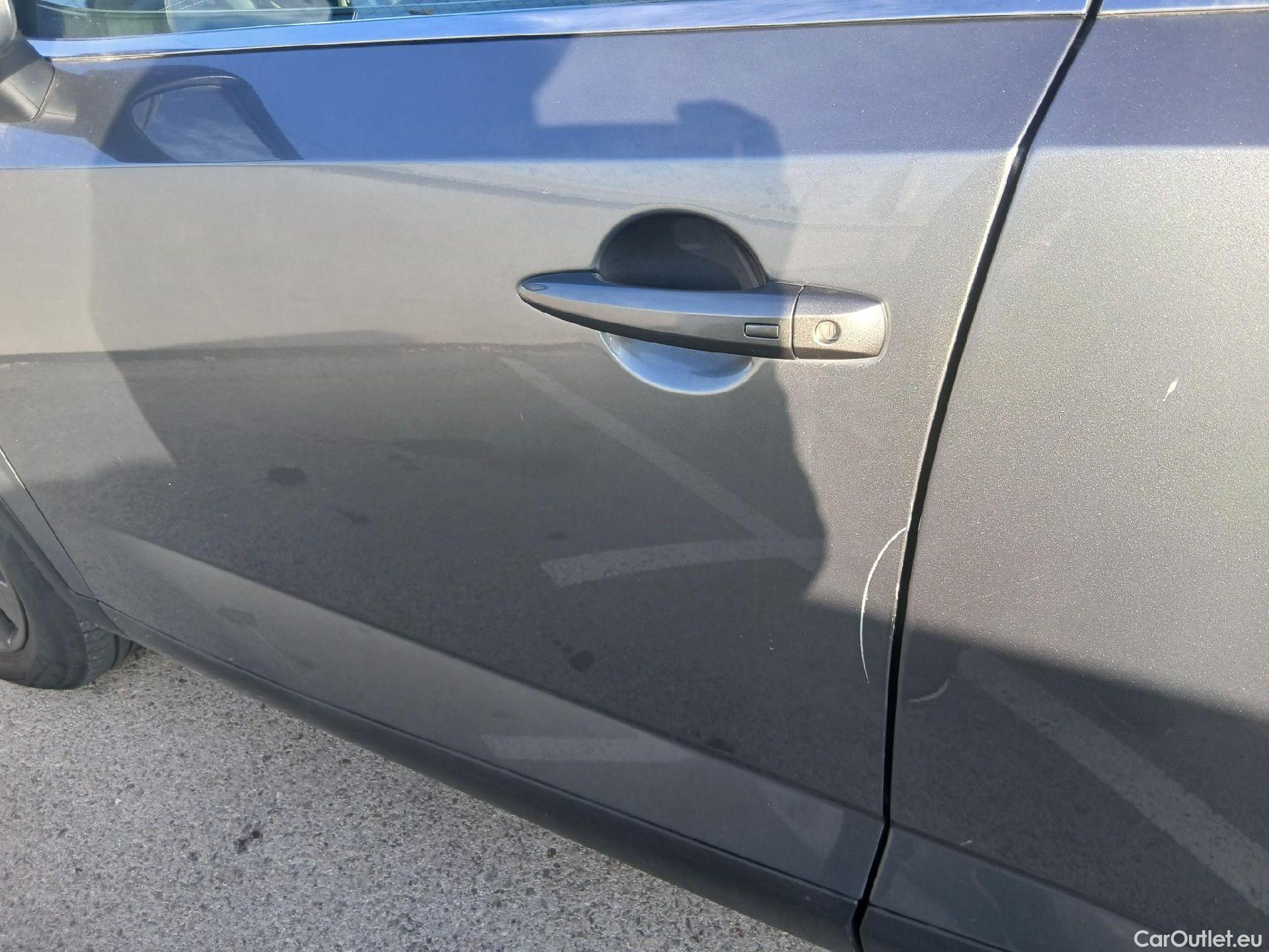  Nissan  Qashqai NISSAN  / 2021 / 5P / todoterreno DIG-T 116kW (158CV) mHEV Xtronic Acenta (AC4) #14